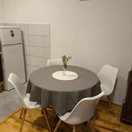 Appartamento Aurora Zara